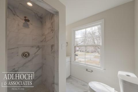 1040 Whittier, Grosse Pointe Park, MI 48230 photo 14