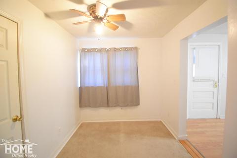 515 Clyde St, Owosso, MI 48867 photo 5