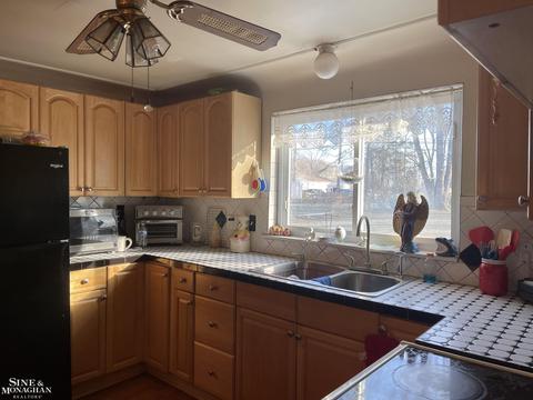 133 Murphy, Saint Clair, MI 48079 photo 9