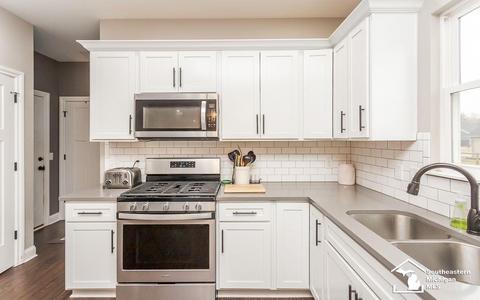 8263 River Oaks, Temperance, MI 48182 photo 18