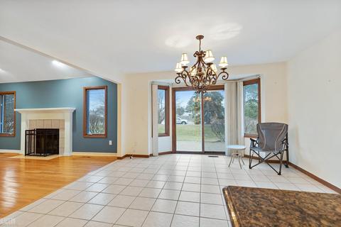 45785 Delta, Macomb, MI 48044 photo 8