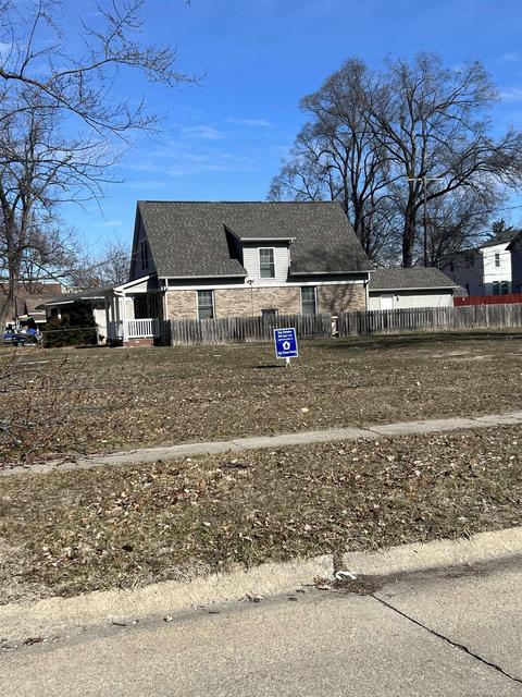 21012 Glen Ldg, Ferndale, MI 48220