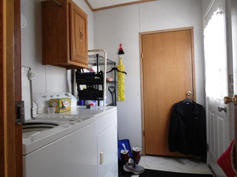 703 N Spg, Gladwin, MI 48624 photo 8