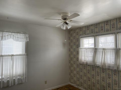 1231 Sherman, Adrian, MI 49221 photo 19