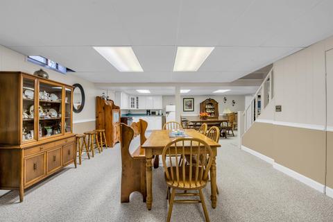 14015 Bade Dr, Warren, MI 48088 photo 21