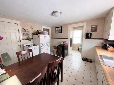 915 N Fifth St, Ishpeming, MI 49849 photo 3
