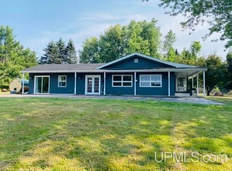 15 Jentoft Rd, L'anse, MI 49946 photo 1