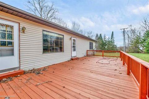 8448 Black Riv, Jeddo, MI 48032 photo 11