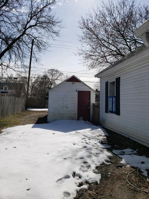 342 Maple, Gladwin, MI 48624 photo 2
