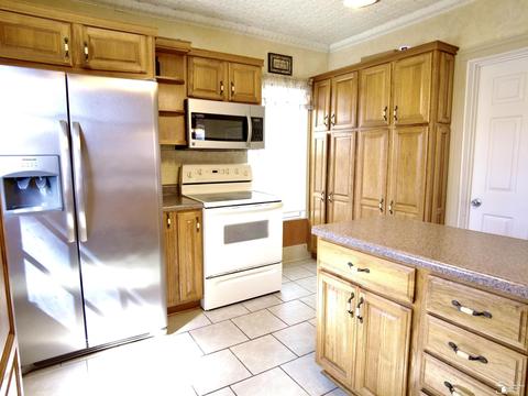 506 E Third, Monroe, MI 48161 photo 10