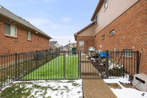 21393 Course Dr, Macomb, MI 48042 photo 56