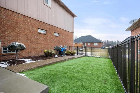 21393 Course Dr, Macomb, MI 48042 photo 51