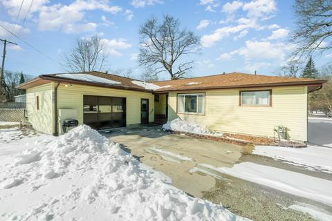 2276 Mara Dr, Kawkawlin, MI 48631 photo 1