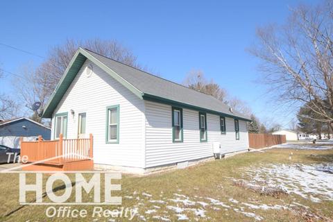 413 E North St, Owosso, MI 48867 photo 2