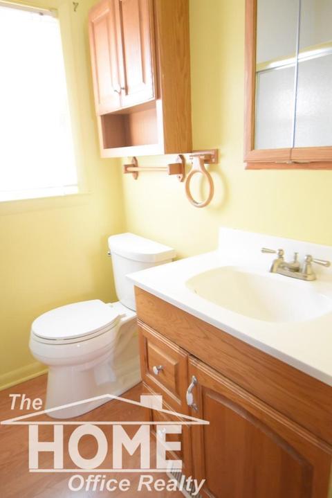 413 E North St, Owosso, MI 48867 photo 11