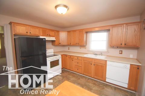 413 E North St, Owosso, MI 48867 photo 6