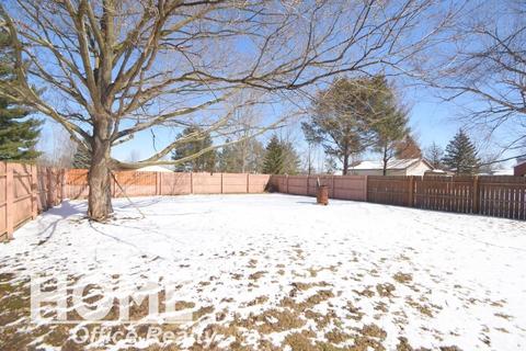 413 E North St, Owosso, MI 48867 photo 3