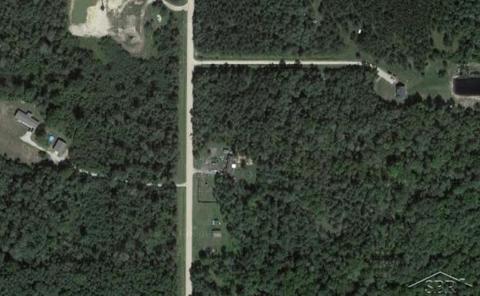705 Easton Rd, Gladwin, MI 48624