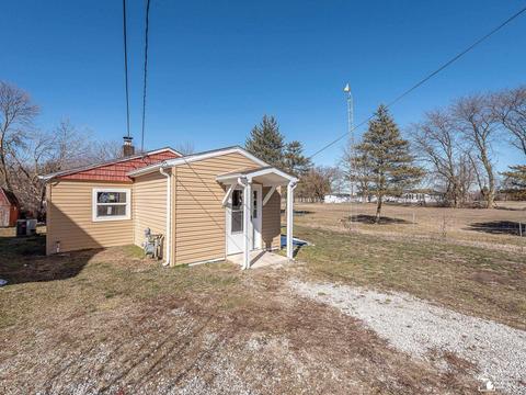 9669 Steffas, Maybee, MI 48159 photo 2