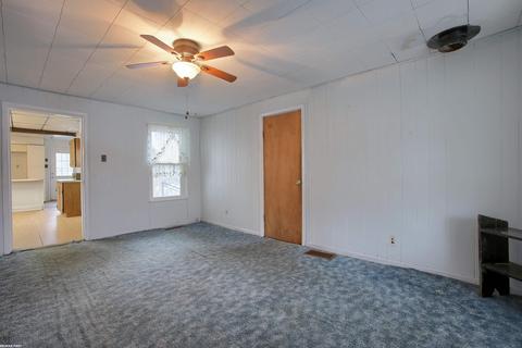 23424 E Main St, Armada, MI 48005 photo 7