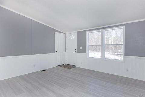 312 E Brks, Midland, MI 48640 photo 5