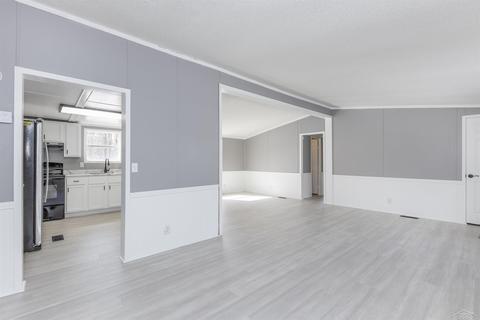 312 E Brks, Midland, MI 48640 photo 7