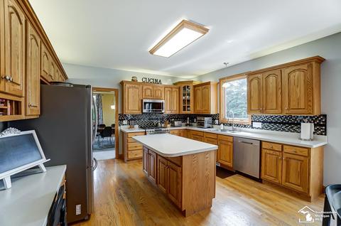 851 Apsley, Monroe, MI 48161 photo 21