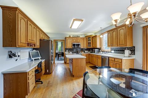 851 Apsley, Monroe, MI 48161 photo 19