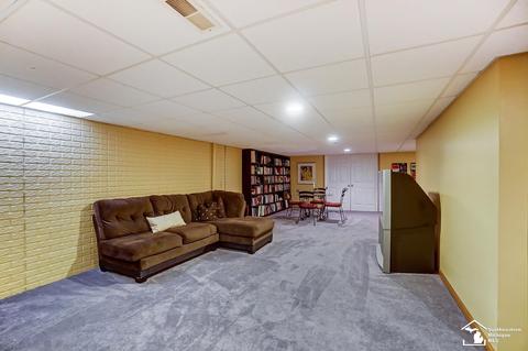 851 Apsley, Monroe, MI 48161 photo 59