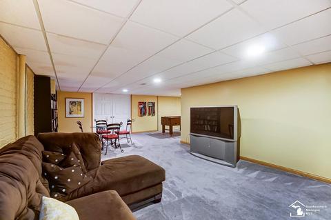 851 Apsley, Monroe, MI 48161 photo 60