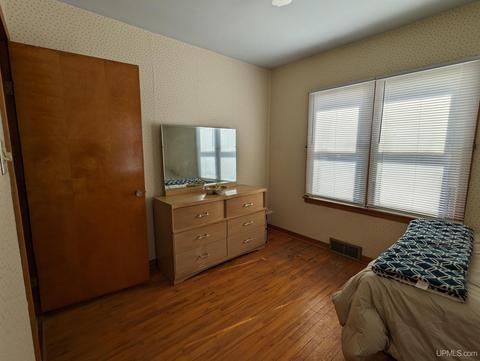 650 Cedar, Ishpeming, MI 49849 photo 15
