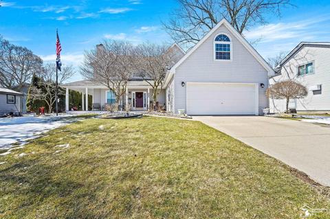 29268 Lowell, Gibraltar, MI 48173 photo 1
