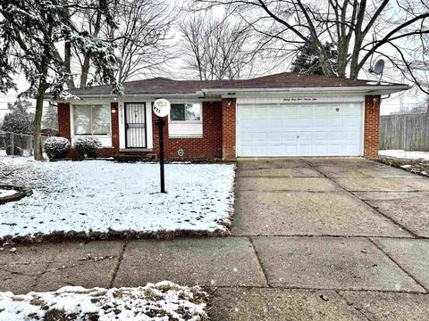 21471 Scotia Ln, Ferndale, MI 48220