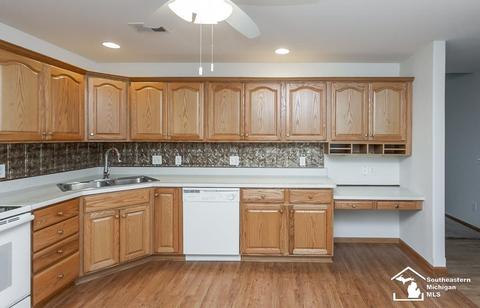 2449 Sutton, Temperance, MI 48182 photo 6