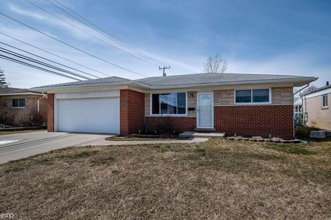 30037 Moulin, Warren, MI 48088