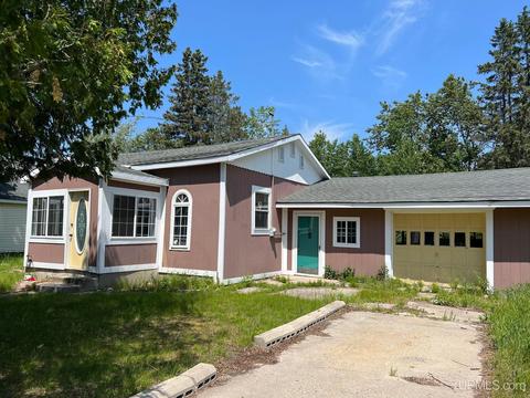 410 Intake Park Rd, Manistique, MI 49854