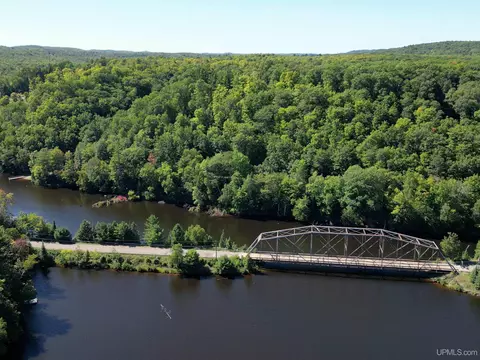 Parcel 5 Bridgeview, Negaunee, MI 49866