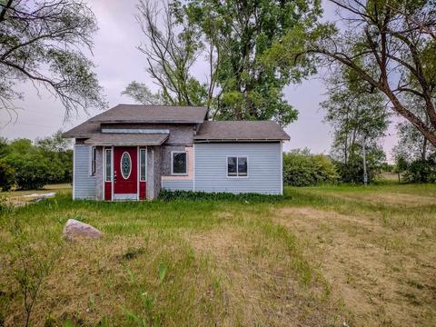 256 E Kapplinger Dr, Farwell, MI 48622