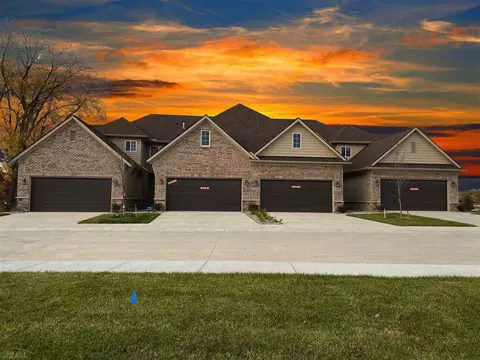 16705 Savor, Clinton Township, MI 48035