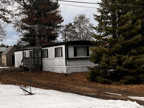 105 Pinecrest, Roscommon, MI 48653 photo 4