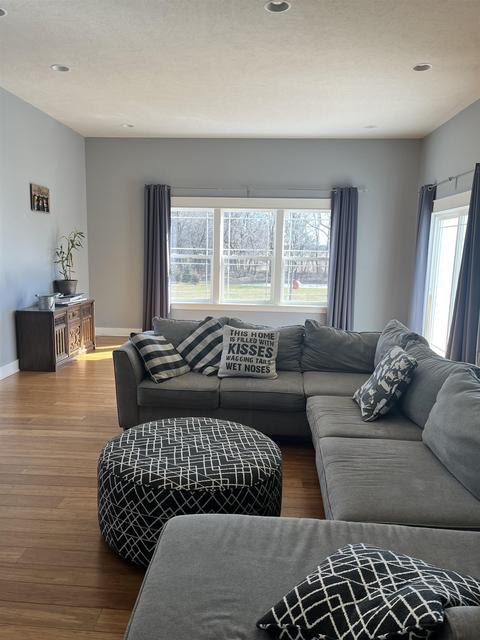 1886 Big Bear, Owosso, MI 48867 photo 16