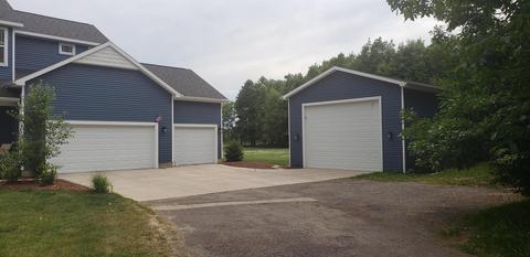 1886 Big Bear, Owosso, MI 48867 photo 2