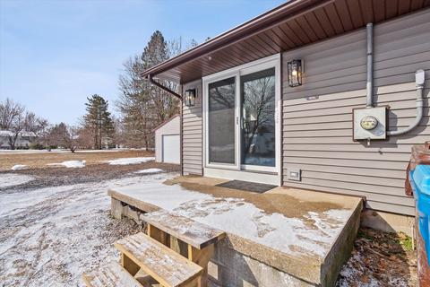1660 S Huron Rd, Kawkawlin, MI 48631 photo 5