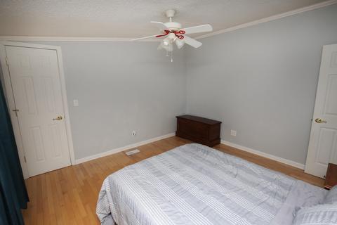 1623 E Putnam, Midland, MI 48640 photo 15