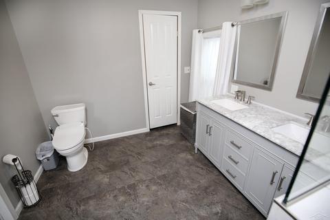 1623 E Putnam, Midland, MI 48640 photo 22