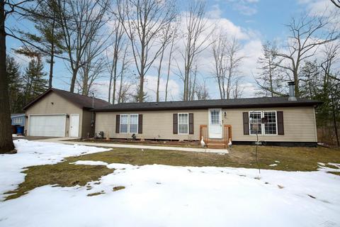 1623 E Putnam, Midland, MI 48640 photo 1