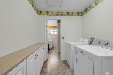 725 Mildred, Temperance, MI 48182 photo 18