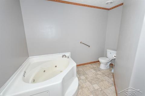 2140 S M-18, Gladwin, MI 48624 photo 20