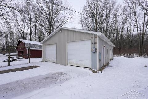 2140 S M-18, Gladwin, MI 48624 photo 7