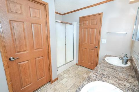 2140 S M-18, Gladwin, MI 48624 photo 21